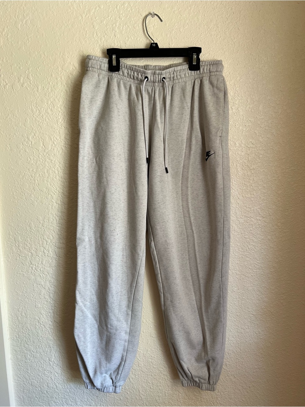 Nike Light Gray Women’s Jogger Sweatpants